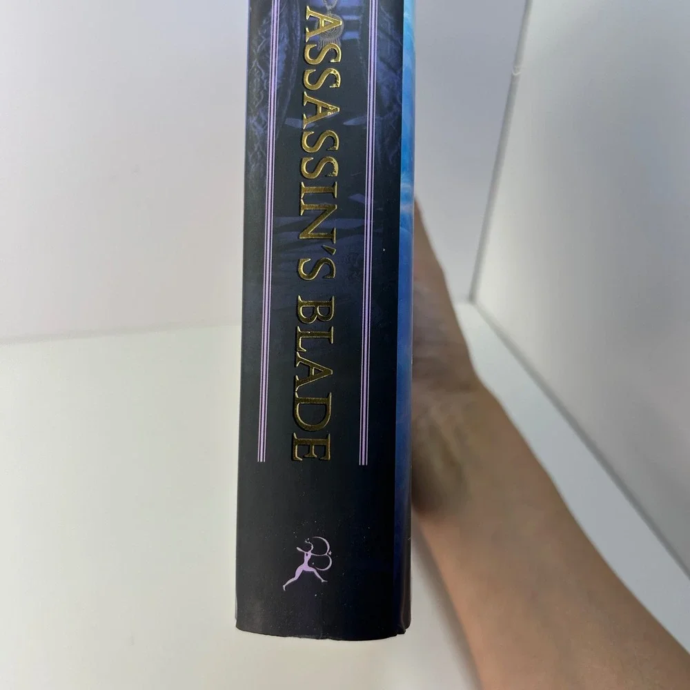 The Assassin's Blade Hardcover by Sarah J. Maas Throne of Glass